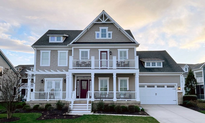 Bayside Casa | Luxurious 5-Bed Retreat: Steps to Pools & Sports Center, Near Beaches & Dining