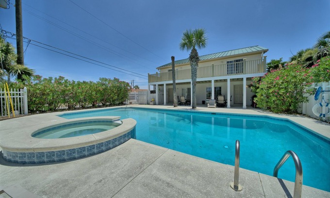 Bel Air Casa | ¡NUEVO! 'Oasis' 3BR Panama City Beach House # 1!