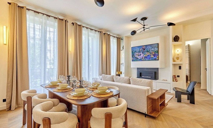 Quartier Sainte-Avoye Apartamento | Luxurious AC apartment Beaubourg Le Marais