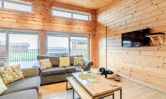 Hollym Chalet De Esquí | 3 bedroom accommodation in Withernsea