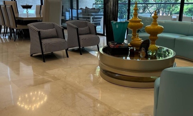 Cali Apartamento | Lujoso Apartamento en la Zona Oeste de Cali: Elegancia y Seguridad.