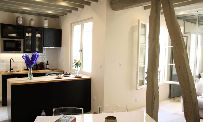 6th Arrondissement Apartamento | Lujoso apartamento en el corazón de Saint Germain des Prés, el centro de París