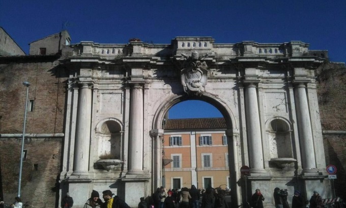 Quartiere III Pinciano Apartamento | Luxurious Apartment in the Heart of Rome