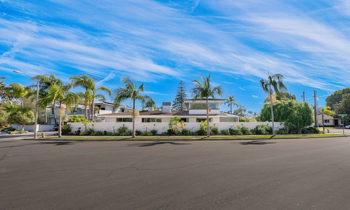 Coronado Casa | Luxurious Coronado House w/ Golf Course View