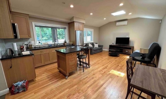 Saratoga Casa | Luxurious Cottage in Saratoga