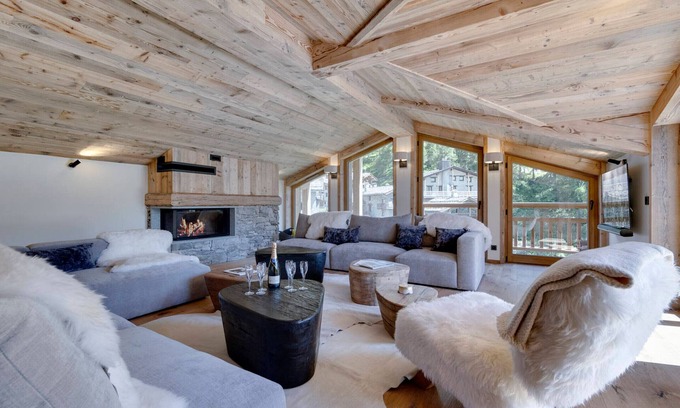 Le Fornet Apartamento | Val d'Isère: Dúplex para 8 con Sauna, Balcón, Chimenea y Aparcamiento