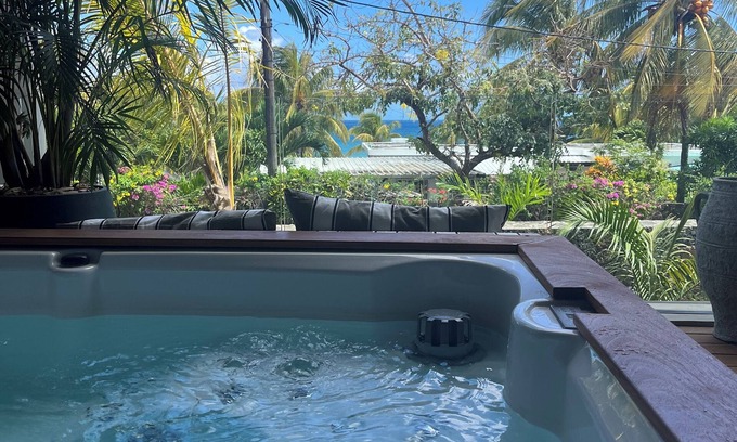 Pointe aux Canonniers Apartamento | Luxurious duplex with sea view near the beach