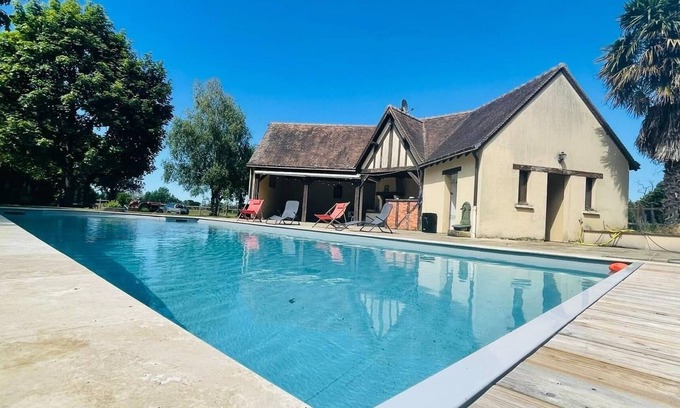 Le Lude Cabaña | Gran casa rural con piscina, tenis y naturaleza en Le Lude