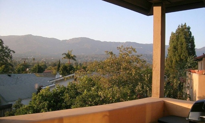 Alta Mesa Apartamento | Casita de invitados de lujo con impresionantes vistas de la ciudad y la montaña