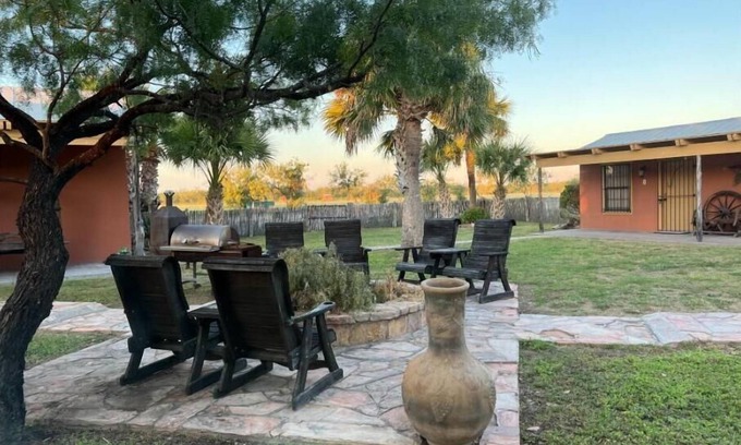 Brackettville Casa | Luxurious Home located at the epicenter of the solar eclipse.