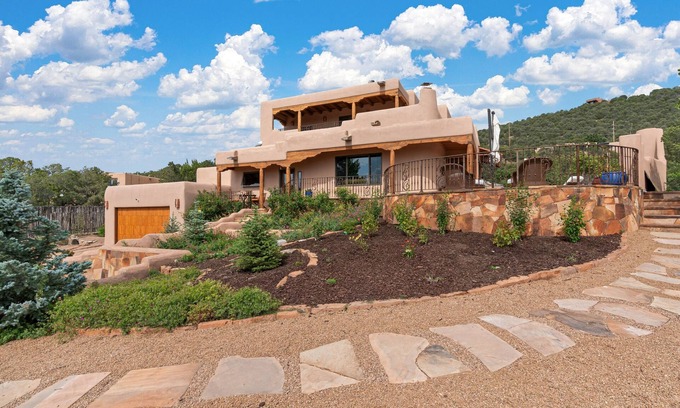 North Hills Casa | Luxurious home near the heart of Santa Fe with pool, hot tubs, kivas, & gardens