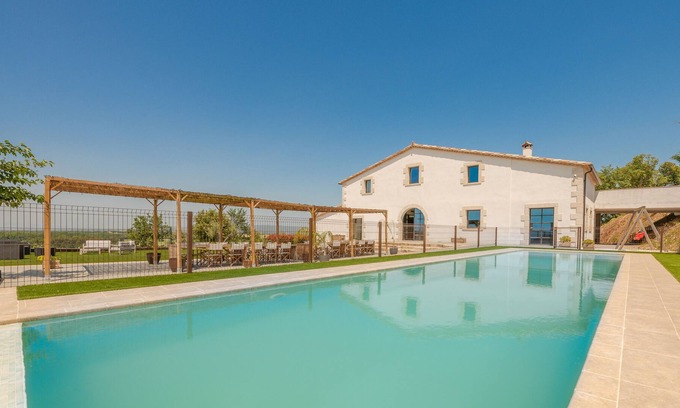 Llagostera Otro | Lujosa casa con piscina interior y exterior, privacidad y grandes espacios