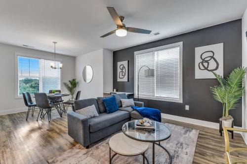 Hayes Apartamento | Luxurious King 2BR Suite Mins to Downtown Durham!