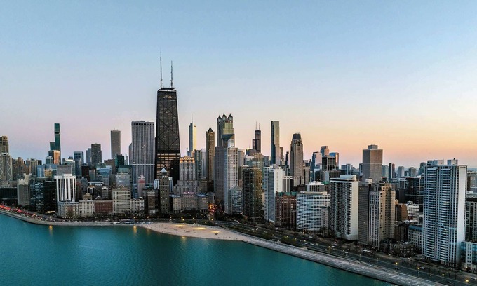 Park West Apartamento | Apartamento en Chicago con Vistas a la Ciudad, 4 Habitaciones, Cerca de Atraccio