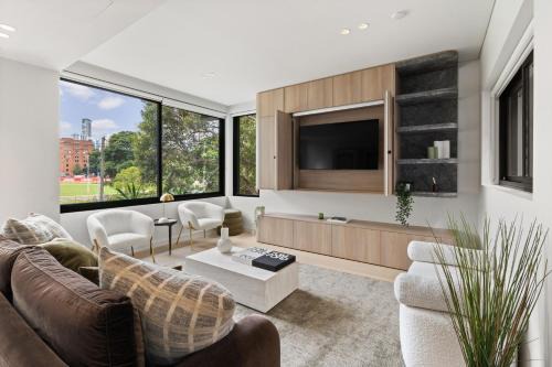 Glebe Apartamento | Luxurious Parkside 4BR Terrace House w/Garage