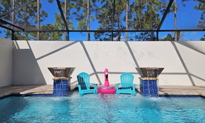 Brooksville Casa | Luxurious pool oasis by the springs