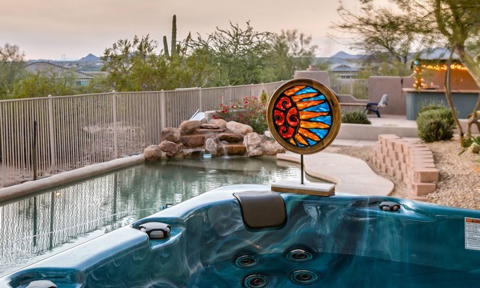 Peoria Casa | Oasis en el desierto de lujo y privado Patio épico con vistas al atardecer, bañera de hidromasaje, piscina