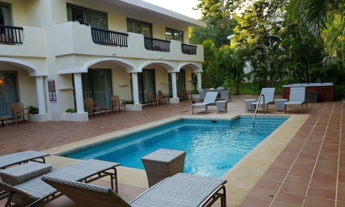 Playacar Fase II Complejo | Luxurious Retreat in Sandos Playacar SPA AND BEACH RESORT 95.00 night special