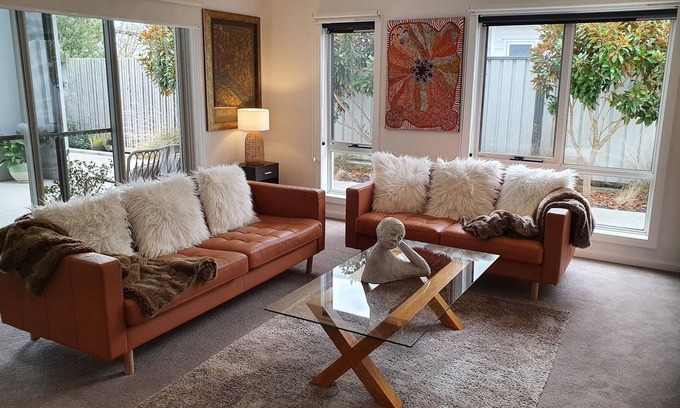 Port Sorell Casa | Luxurious Retreat - Near Beaches & National Park