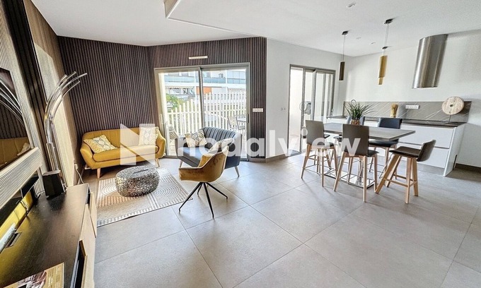 Montpellier Apartamento | Luxurious T4 MIND Residence