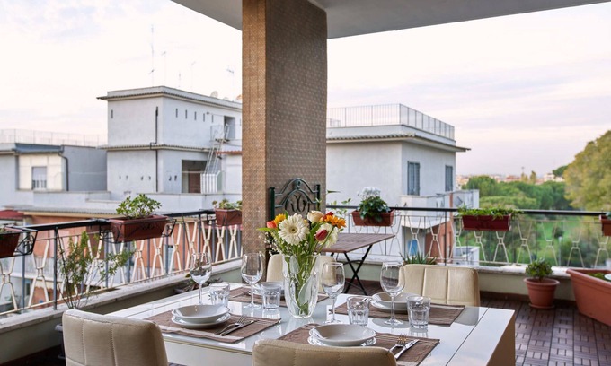 Pigneto Apartamento | Luxurious Terrace and confort close Rome Center