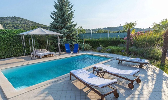 Bilice Villa | Villa de Lujo en Šibenik con Piscina