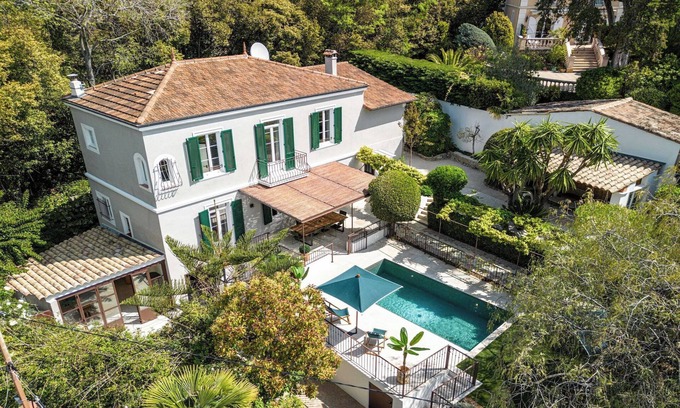 California - Pezou Apartamento | Lujosa villa con piscina climatizada, 5 habitaciones, 10 personas - Cannes