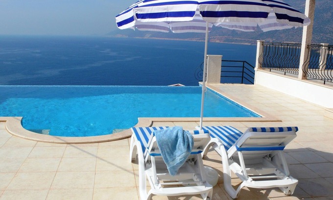 Kas Villa | Villa de lujo con piscina en una ubicación fantástica junto al mar