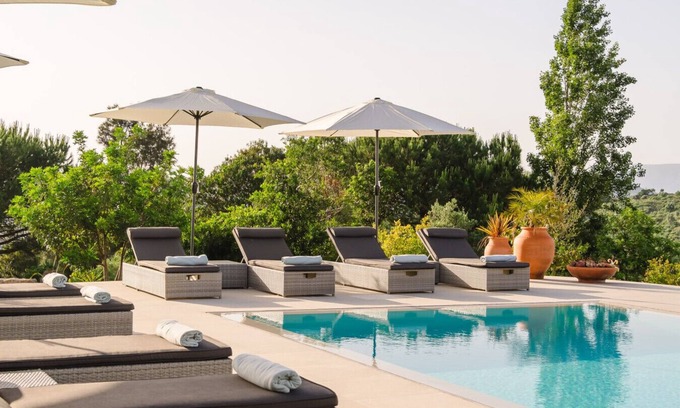 Triana Casa | Luxurious Wine Country Villa - Near Lisbon