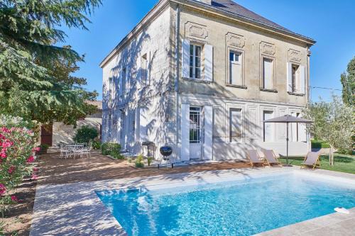 Saint-Pey-d'Armens Casa | Luxurious Wine Estate Saint-Emilion Grand Cru with private swimming pool