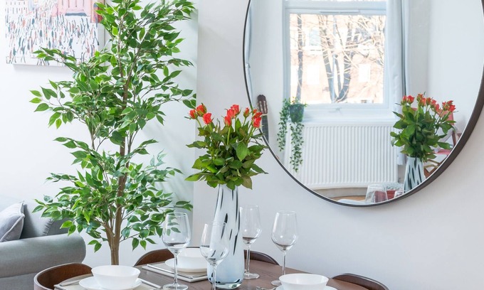 Streatham Hill Casa | Lujosamente presentado 2 cama plana en Streatham Hill. Aparcamiento gratuito en el exterior.