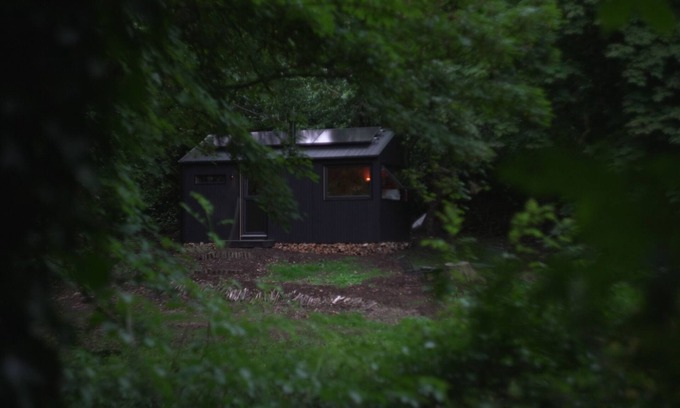 County Westmeath Cabina | Luxury 1 bed Cabin & Outdoor Bath - 60 mins from Dublin - Go Analogue in Nature