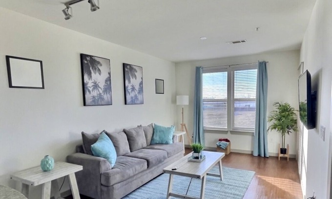 Frisco Apartamento | Luxury 1 bedroom Apartment with pool