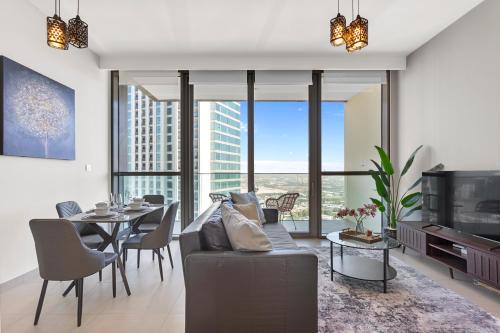 Bur Dubai Apartamento | Luxury 1 Bedroom in the Heart of Famous Downtown