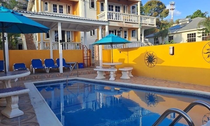 Welches Villa | Villa de lujo de 1 dormitorio a 4 minutos de la playa Southcoast Maxwel Beach Area