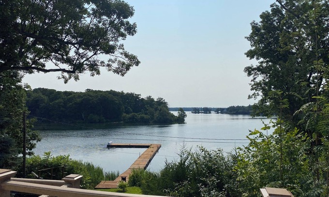 Wellesley Island Casa | Luxury 1000 Island Oasis