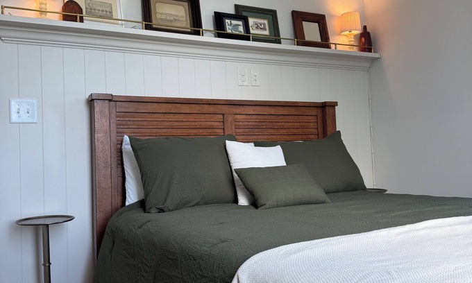 Inglewood Condominio | Luxury 1BR/1BA, 12 Mins to Broadway