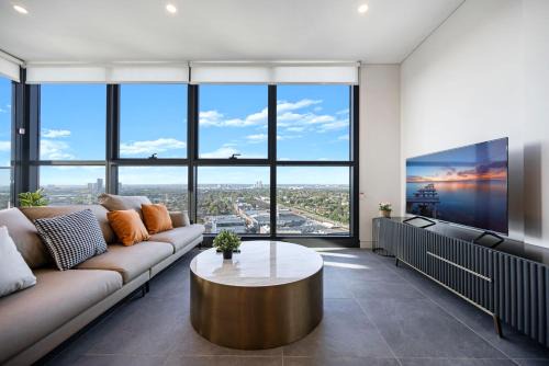 Homebush Apartamento | Luxury 1BR Apt with Stunning City Skyline Views