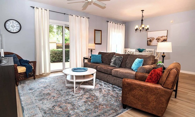 St. Augustine Condominio | Luxury 1BR-ground floor unit-pool-hot tub-on site spa-fenced gated patio