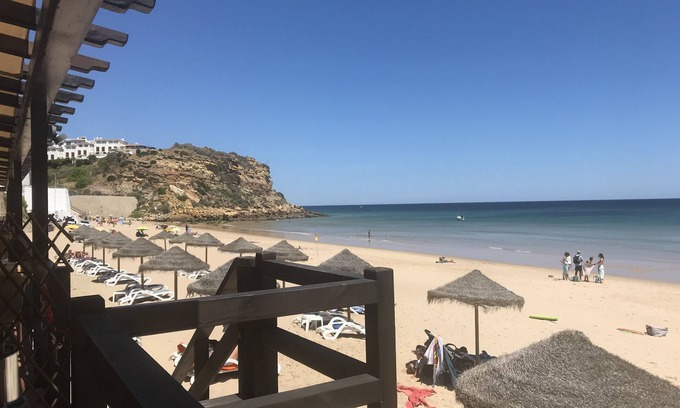 Burgau Apartamento | Apartamento de lujo de 2 dormitorios / 2 baños, con gran porche, aire acondicionado, Wi-Fi, a 5 minutos de la playa