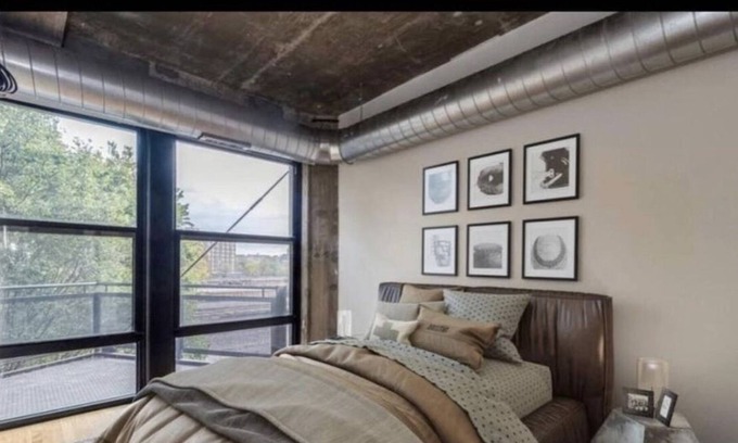 University Village / Little Italy Condominio | Luxury 2 bed University Village