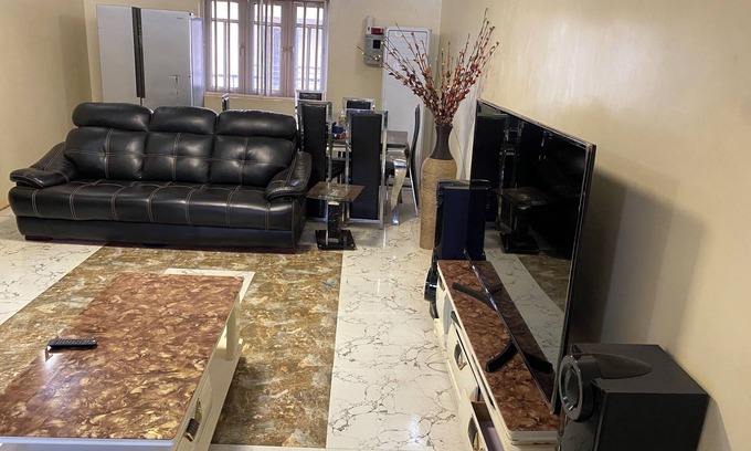 Enugu Apartamento | Luxury 2 Bedroom Apartment in the heart of Enugu; Style meets Comfort. Home away