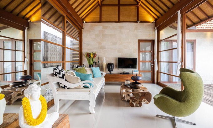 Banjar Semer Villa | Luxury 2 Bedroom Villa with Pool near Canggu - Housekeeping Included