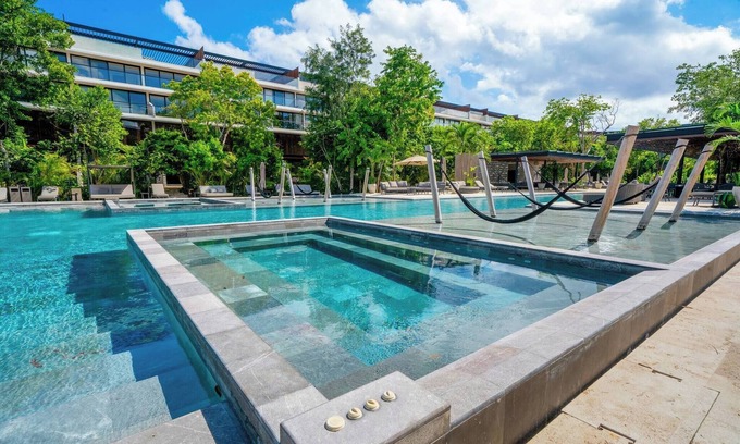 Playacar Condominio | Luxury 2 BR Condo with Infinity Pool - AWA 107