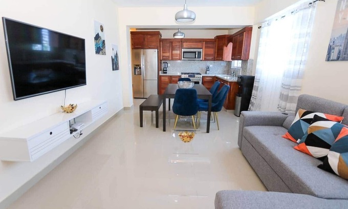 San Cristobal Apartamento | LUXURY 2BR/2BA APT W. A|C Garage & ROOF TOP