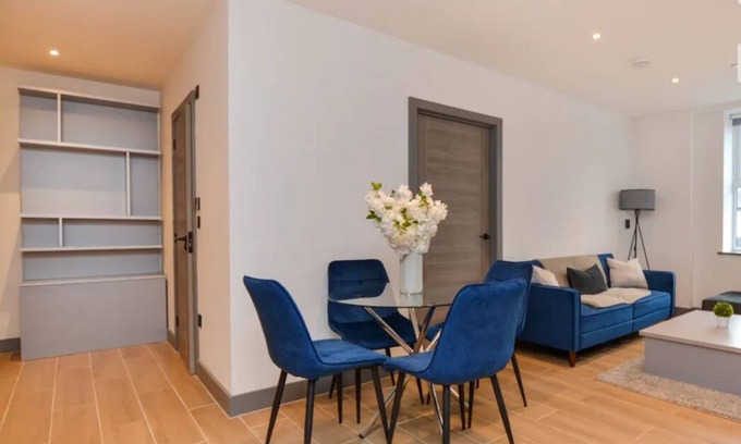 Finchley Apartamento | Luxury 2BR 2BA London Apartment – Ideal for Families & Business Travel