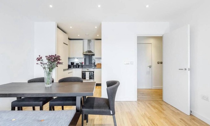 Aldgate Apartamento | Luxury 2BR Apartment Central London