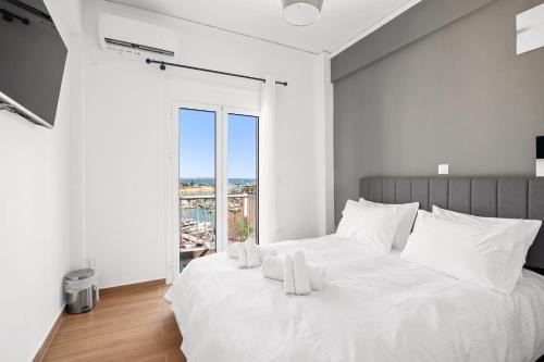 Pasalimani Apartamento | Luxury 2BR Penthouse Marina & Sea Views