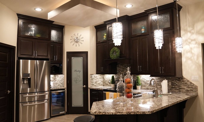 Palmhurst Casa | Luxury 3-Bedroom Home with Modern Amenities & Stunning Views