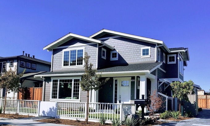 South Beach Casa | Luxury 3 Bedroom Townhome-Centrally located in Bay Area access to SF, Palo Alto